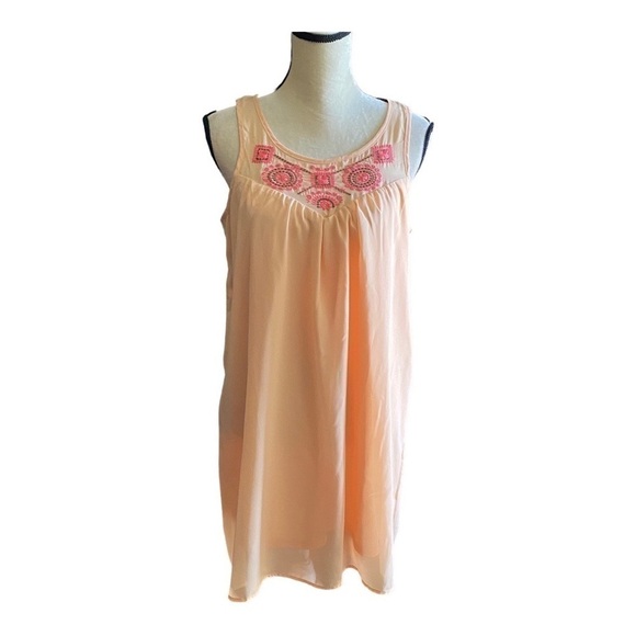 NWOT-PINKLICIOUS-PEACH COLOR DRESS-SIZE SMALL - Picture 1 of 9